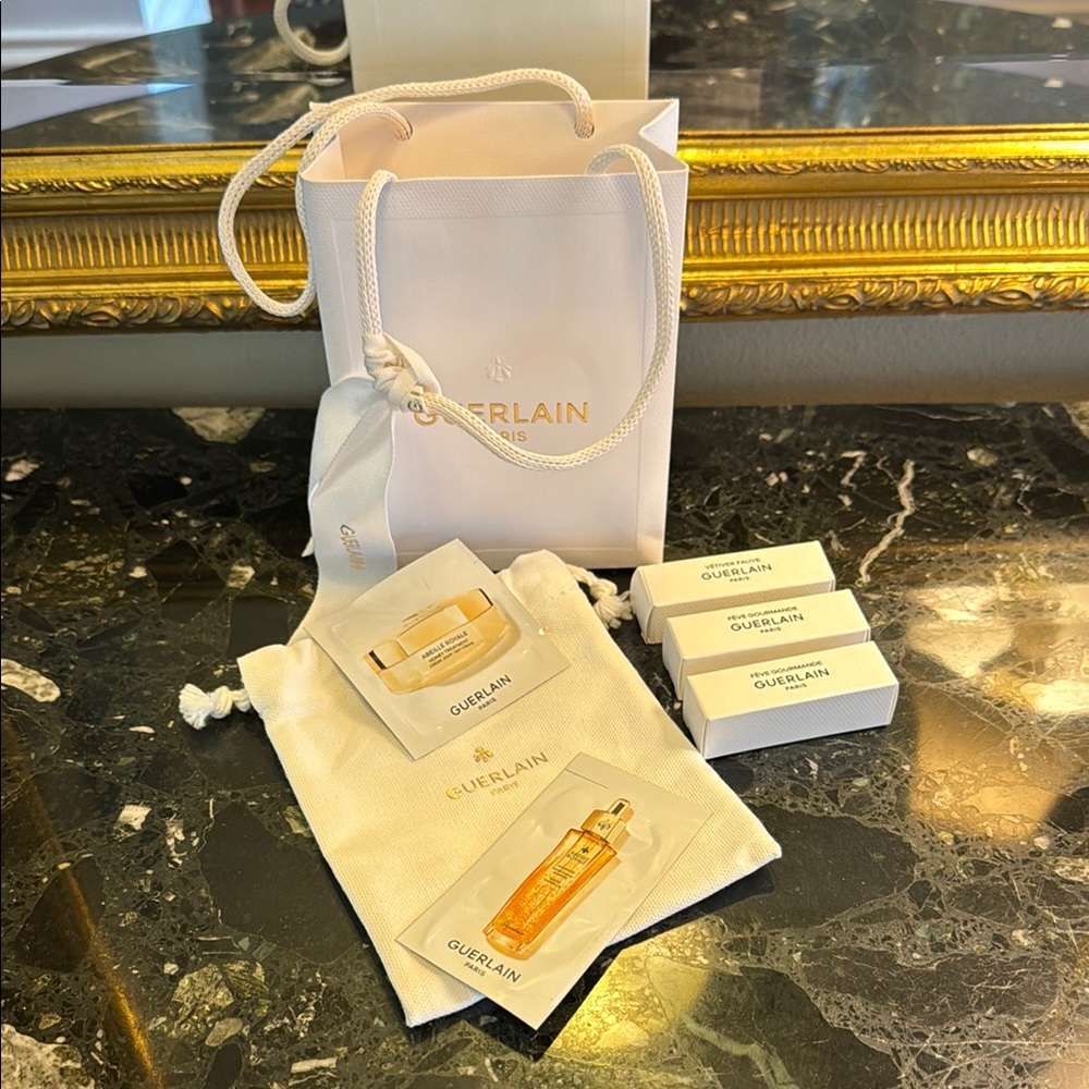 Guerlain Sample Gift Set